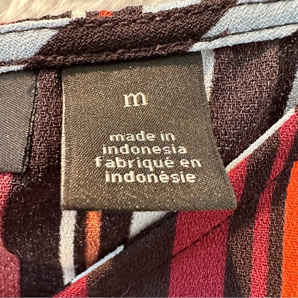 Halogen V-Neck Striped Adjustable Straps Tank Top Camisole Size M - Picture 3 of 11